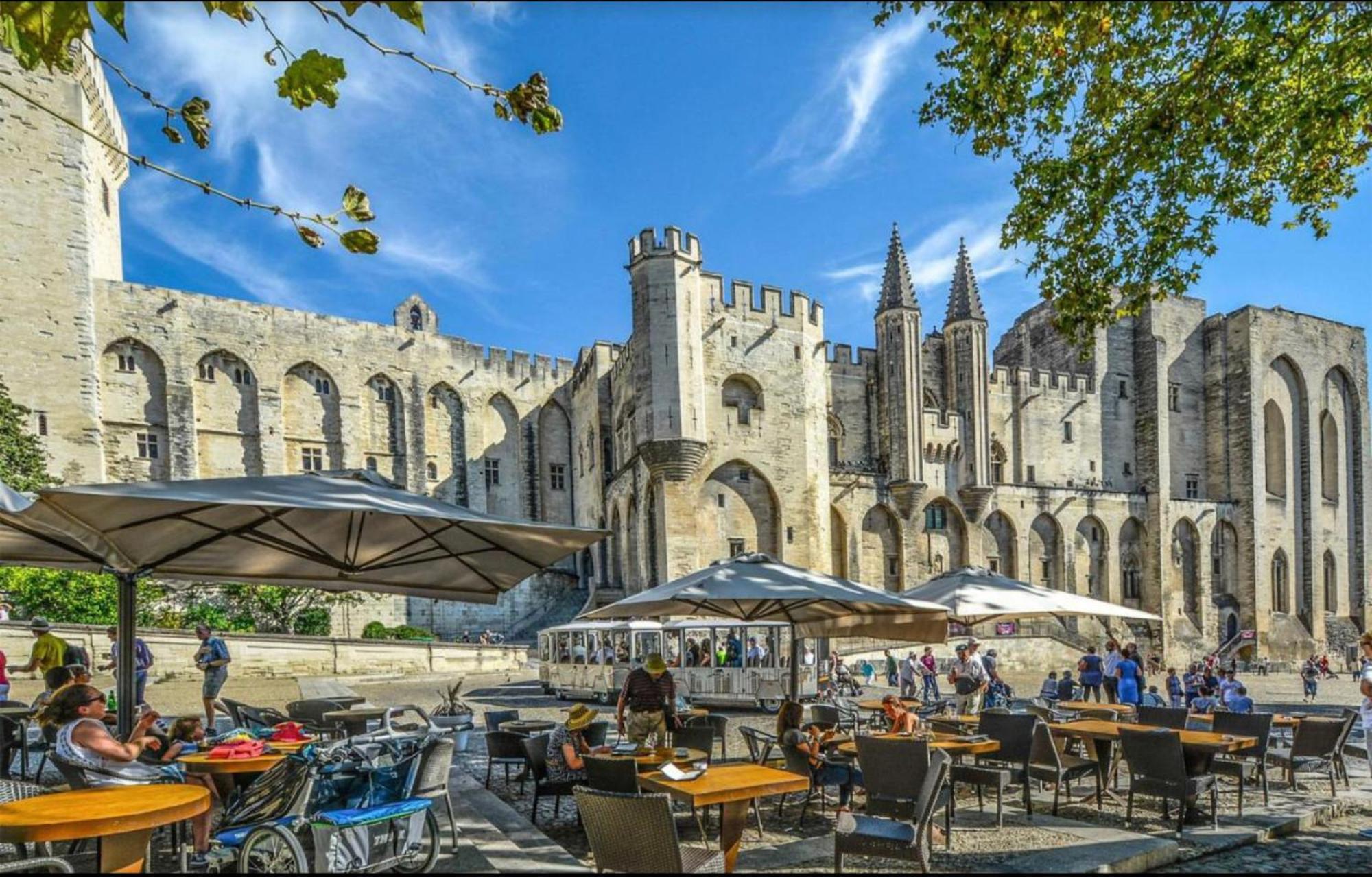 Appartement 3 Min A Pied Du Centre D'Uzes Parking Piscine Экстерьер фото